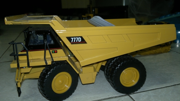 โมเดล catterpillar รุ่นต่างๆคับสนจัยรุ่นไหนสอบถามได้ ว่างรับสาย 24 ชม โมเดล catterpillar รุ่นต่างๆคับสนจัยรุ่นไหนสอบถามได้ ว่างรับสาย 24 ชม