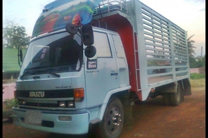 6 ล้ออีซูซุ ร๊อคกี้ 175 สภาพดี น่าใช้ ราคาจิ๊บๆ