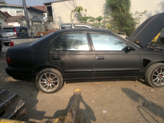 รถเก๋งสีดำด้าน Toyota 75000 ใช้งานได้ปกติ