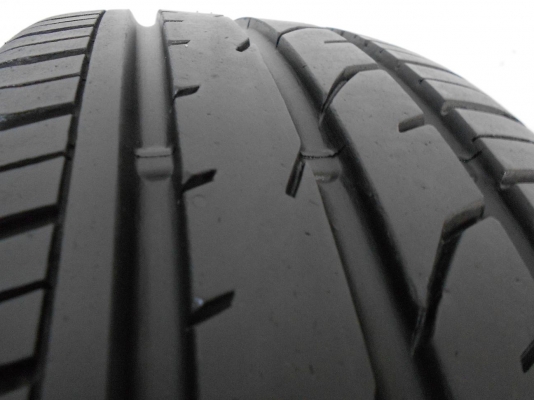 ขายยาง Continental 185/55/15 ปี 12 ดอกสวย 1 ชุด