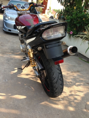 ขาย XJR400 ปี2000อินวอยแท้ สีแดง-ดำ สวยๆ ระบบไฟติดครบทุกดวง