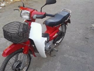 ขายหรือแลกชาลีก็ได้ดรีมคุรุสภาเดิม สวยเครื้องดี สตาดมือ มีเล่มทะเบียน 8000 ขายหรือแลกชาลีก็ได้ดรีมคุรุสภาเดิม สวยเครื้องดี สตาดมือ มีเล่มทะเบียน 8000