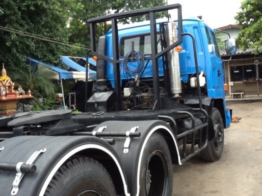 อีซูซุ อีเอ็กแซด275แรง ทำสีใหม่ ยางใหม่10เสัน ราคา 700,000.-