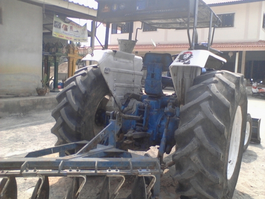 ขายด่วน รถไถ FORD T3 อยู่ อ.ลำปลายมาศ บุรีรัมย์ โทร 044-186081