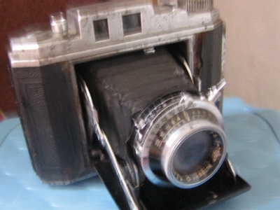 ขายกล้องพับ โบราณอายุหลายปี ขายกล้องพับ โบราณอายุหลายปี