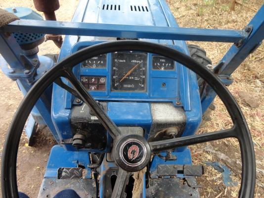 ขาย ISEKI TL-4201 42 แรง 155,000 บาท ลดได้นิดหน่อย ขาย ISEKI TL-4201 42 แรง 155,000 บาท ลดได้นิดหน่อย