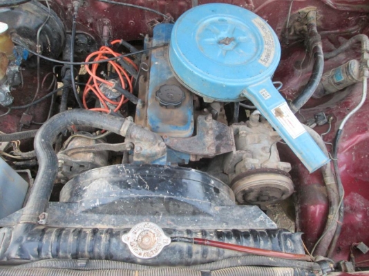 ขาย datsun 720 เครื่อง 1600 cc พร้อมใช้พร้อมโอน