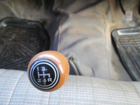 ขาย datsun 720 เครื่อง 1600 cc พร้อมใช้พร้อมโอน