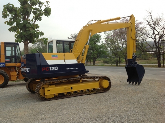 ขายPC120-5 เก่าญี่ปุ่นเอกสารครบ ทำสีใหม่ จัดไฟแนนซ์ได้