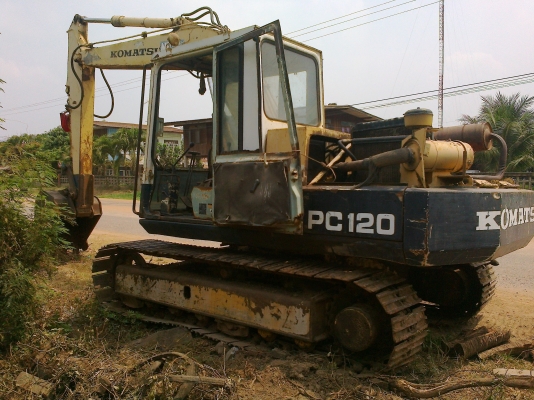 ขายด่วน แบคโฮ pc120-3 เครื่อง 6BG1