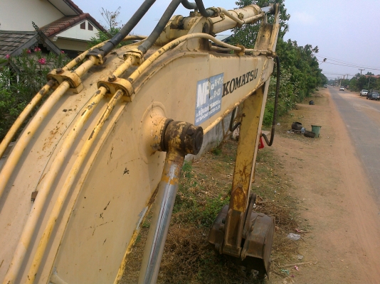 ขายด่วน แบคโฮ pc120-3 เครื่อง 6BG1