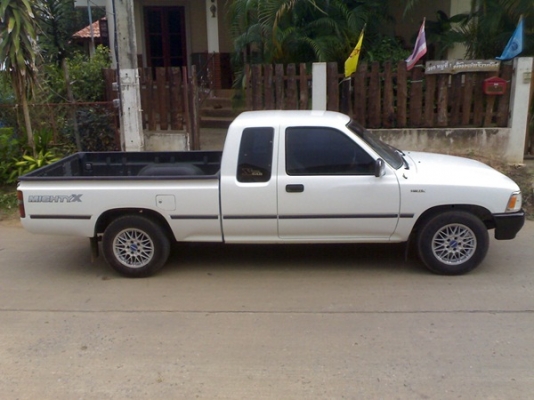 ขายด่วน Toyota  Mighty -x
