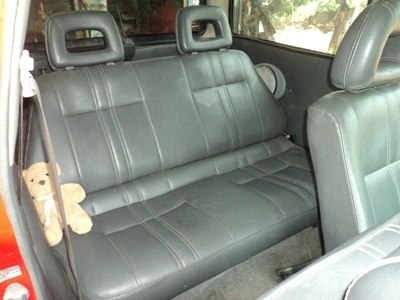 รถของที่บ้านเองครับซื้อใว้วิ่งส่งลูกไปโรงเรียนแต่ตอนนี้ไม่ได้ใช้แล้วลูกขึ้นรถรับส่งไปแล้วครับก็เลยขายซะเลย