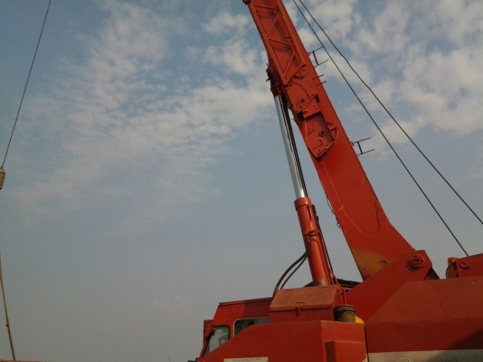 ขายรถเครน 4 ล้อ 25 ตัน Tadano M 3 เอกสารอินวอย ยางสวย รถสวยมากครับ ขายรถเครน 4 ล้อ 25 ตัน Tadano M 3 เอกสารอินวอย ยางสวย รถสวยมากครับ