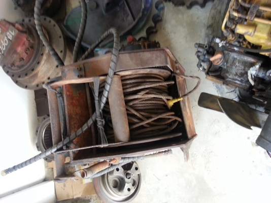 ขาย วินซ์น้ำมัน 2ตันลวดสลิงยาว 102 เมรต ราคาถูก ของเก่าญี่ปุ่นแท้