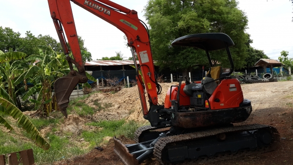 คูโบต้าkx91-3.      455000.  เล่มพร้อมโอน ครับ