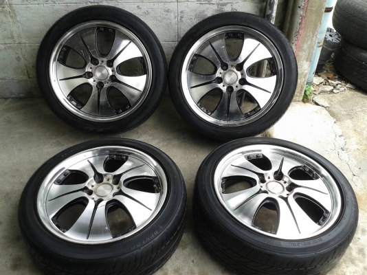 ขอบ17นิ้ว5รู114 พร้อมยาง สวยๆ 4 ล้อ ราคา 7400 บาท