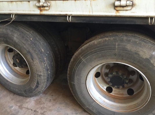 10 ล้อ 2 เพลา240แรง...ISUZU FVM ช่วงยาว ไมล์ 3 หมื่นกิโลนิดๆ ปี 2012 กระบะยาว7คอ ช่วงล้อ 5.80 ม.