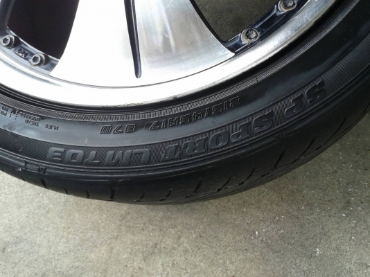 ขอบ17นิ้ว5รู114 พร้อมยาง สวยๆ 4 ล้อ ราคา 7400 บาท ขอบ17นิ้ว5รู114 พร้อมยาง สวยๆ 4 ล้อ ราคา 7400 บาท