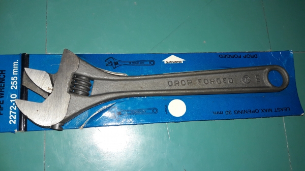 ขายประแจเลื่อนทาปาเรียขนาด10" TAPARIA Made in India.รุ่นเก่าสลับปากได้