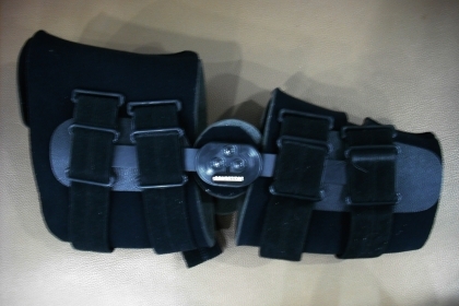 สนับป้องกันเข่า