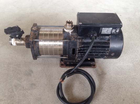 ขายปั้มน้ำแรงดันสูง Groundfos 1HP. 220V ไฟบ้าน สภาพสวยเดิมๆ วิ่งนิ่ม พร้อมใช้งาน