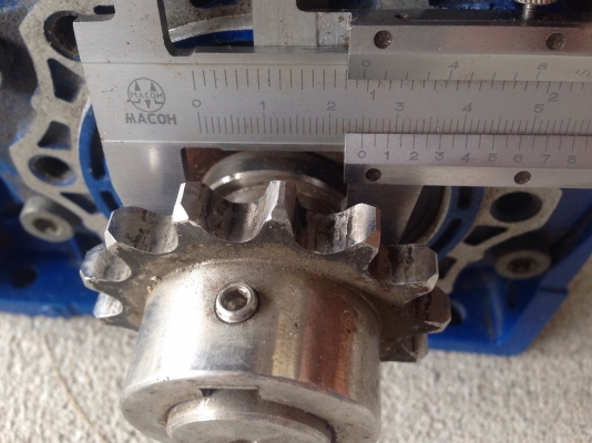 ขายมอเตอร์เกียร์ Siemens หัวเกียร์ Motovario made in Italy ขนาด 1/3HP. 380V อัตราทด 1:100 เพลาออกประมาณ 14รอบต่อนาที แรงบิดเยอะ สภาพสวย พร้อมใช้งาน ขายมอเตอร์เกียร์ Siemens หัวเกียร์ Motovario made in Italy ขนาด 1/3HP. 380V อัตราทด 1:100 เพลาออกประมาณ 14รอบต่อนาที แรงบิดเยอะ สภาพสวย พร้อมใช้งาน