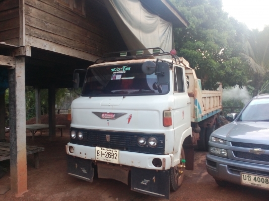 ขาย6ล้อดั้มHINO KM