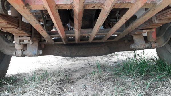 ขาย เทนเลอร์ 10 ล้อ เพลาเดียว HINO KT925 ไม่มีทะเบียน เครื่อง EH700 168 แรงม้า พวงมาลัยพาวเวอร์ คัสซีสวยตลอดเส้น ช่วงล่างลูกหมากร้อย ราคาต่อรองได้ครับ