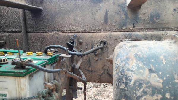 ขาย เทนเลอร์ 10 ล้อ เพลาเดียว HINO KT925 ไม่มีทะเบียน เครื่อง EH700 168 แรงม้า พวงมาลัยพาวเวอร์ คัสซีสวยตลอดเส้น ช่วงล่างลูกหมากร้อย ราคาต่อรองได้ครับ