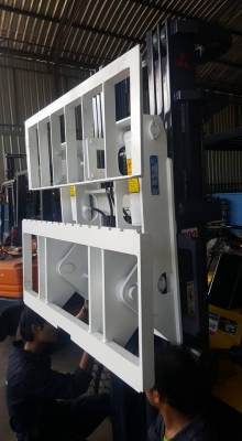 มองหางาเท นึกถึงพีทีเอ ชลบุรี0818342060 รถตักยางพาราตักยางก้อนยางถ้วยขี้ยางตักปามล์ไม้บด มองหางาเท นึกถึงพีทีเอ ชลบุรี0818342060 รถตักยางพาราตักยางก้อนยางถ้วยขี้ยางตักปามล์ไม้บด