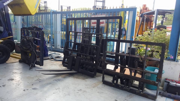 มองหางาเท นึกถึงพีทีเอ ชลบุรี0818342060 รถตักยางพาราตักยางก้อนยางถ้วยขี้ยางตักปามล์ไม้บด มองหางาเท นึกถึงพีทีเอ ชลบุรี0818342060 รถตักยางพาราตักยางก้อนยางถ้วยขี้ยางตักปามล์ไม้บด