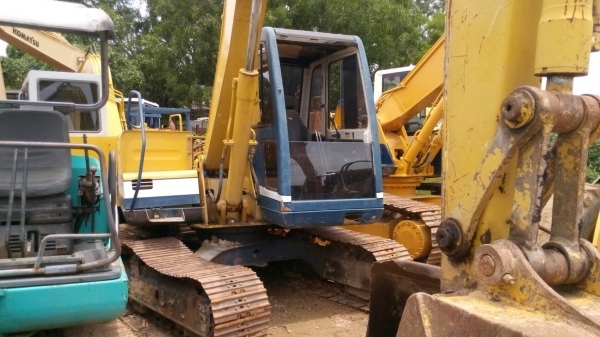 ขายรถแมคโค SK-60-3สภาพสวยเครื่องเดิมปั้มเดิมขายไม่แพง