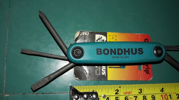 ขายชุดไขควงพับใหม่เก่าเก็บ BONDHUS Made in USA.