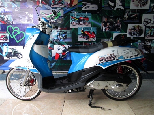 Fino ลายแฟร์ชั่น สีฟ้าขาว ลงล้อขอบ 17ตามรูป เครื่องยนต์เดิมๆ แถม 3 รายการ 19900