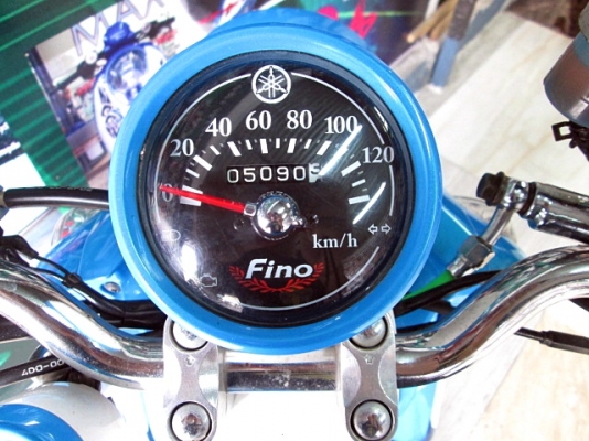 Fino ลายแฟร์ชั่น สีฟ้าขาว ลงล้อขอบ 17ตามรูป เครื่องยนต์เดิมๆ แถม 3 รายการ 19900