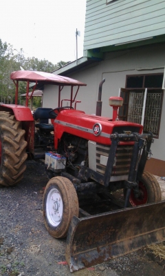 ขอขายรถไถแมตชี่ 165 พวงมาลัยเพาร์เวอร์ ดันหน้า ผาน7 เครื่องเกียร์หาง สมบูรณ์ พร้อมทำงานครับ ขอขายรถไถแมตชี่ 165 พวงมาลัยเพาร์เวอร์ ดันหน้า ผาน7 เครื่องเกียร์หาง สมบูรณ์ พร้อมทำงานครับ