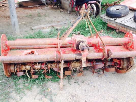 ขาย ยันม่า453T 4WD พร้อมใบดันหน้า โรตารี่ สวยๆ