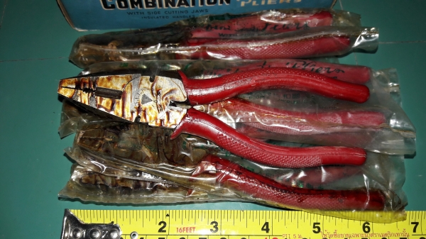 ขายคีมปากจิ้กจกตราเพชรแพ็ค6ด้าม ขนาด6นิ้วงานใหม่เก่าเก็บ