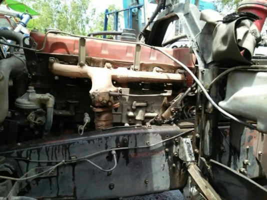 ขายรถ10ล้อ ดั้ม2เพลา ร็อกกี้240แรง พาวเวอร์ เบรกจิฟฟี่ ภายในสวย รถสวยสภาพดี เอกสารเล่มทะเบียนพร้อมโอน ราคา750,000 สนใจโทร 090-8588220คุณนะ 093-3258446คุณบิว หรือเข้าดูสินค้าอื่นๆได้ที่ www.narong2truck.com หรือ www.truck.in.th/498 หรือเพจFacebook ณรงค์ ซื