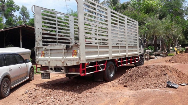 ขายรถ6ล้อ FF3H เครื่อง195แรง ยาว7.20เมตร สภาพสวยพร้อมใช้งาน เอกสารเล่มทะเบียนพร้อมโอน ราคา650,000 สนใจโทร 090-8588220คุณนะ 093-3258446คุณบิว หรือเข้าดูสินค้าอื่นๆได้ที่ www.narong2truck.com หรือ www.truck.in.th/498 หรือเพจFacebook ณรงค์ ซื้อขายรถมือสอง (เ ขายรถ6ล้อ FF3H เครื่อง195แรง ยาว7.20เมตร สภาพสวยพร้อมใช้งาน เอกสารเล่มทะเบียนพร้อมโอน ราคา650,000 สนใจโทร 090-8588220คุณนะ 093-3258446คุณบิว หรือเข้าดูสินค้าอื่นๆได้ที่ www.narong2truck.com หรือ www.truck.in.th/498 หรือเพจFacebook ณรงค์ ซื้อขายรถมือสอง (เ