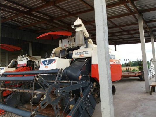 ขายรถเกี่ยวข้าว DC95GM ปี57 ใช้งานน้อย 1380ชม. รถสวยสภาพดีมาก เอกสารเล่มทะเบียนพร้อมโอน ราคา630,000 สนใจโทร 090-8588220คุณนะ 093-3258446คุณบิว หรือเข้าดูสินค้าอื่นๆได้ที่ www.narong2truck.com หรือ www.truck.in.th/498 หรือเพจFacebook ณรงค์ ซื้อขายรถมือสอง ขายรถเกี่ยวข้าว DC95GM ปี57 ใช้งานน้อย 1380ชม. รถสวยสภาพดีมาก เอกสารเล่มทะเบียนพร้อมโอน ราคา630,000 สนใจโทร 090-8588220คุณนะ 093-3258446คุณบิว หรือเข้าดูสินค้าอื่นๆได้ที่ www.narong2truck.com หรือ www.truck.in.th/498 หรือเพจFacebook ณรงค์ ซื้อขายรถมือสอง