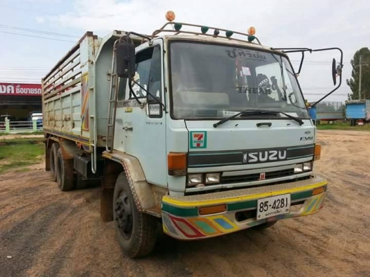 ขายรถ10ล้อ ดั้มร็อกกี้ 2เพลา FVZ พาวเวอร์ เบรกจิฟฟี่ ภายในสวย สภาพพร้อมใช้งาน เอกสารเล่มทะเบียนพร้อมโอน ราคา650,000 สนใจโทร 090-8588220คุณนะ 093-3258446คุณบิว หรือเข้าดูสินค้าอื่นๆได้ที่ www.narong2truck.com หรือ www.truck.in.th/498 หรือเพจFacebook ณรงค์