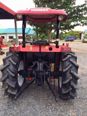 ขายรถไถยันมาร์ EF453T. 4WD2เพลา สภาพดี ใช้งาน 962 ชม. ขายพร้อมอุปกรณ์ครบชุด ราคา 298,000 บาท สนใจโทร 081-9136451 หรือ ขอดูรูปเพิ่มเติมทาง line:bow6451 ค่ะ