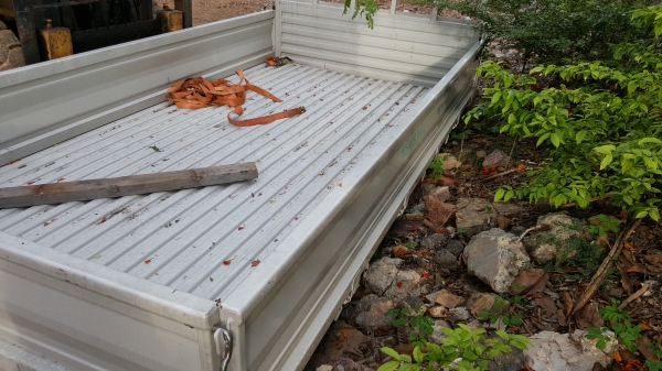 กะบะพื้นเรียบ กว้าง 1.70 ยาว 3.20 ใหม่ๆๆ