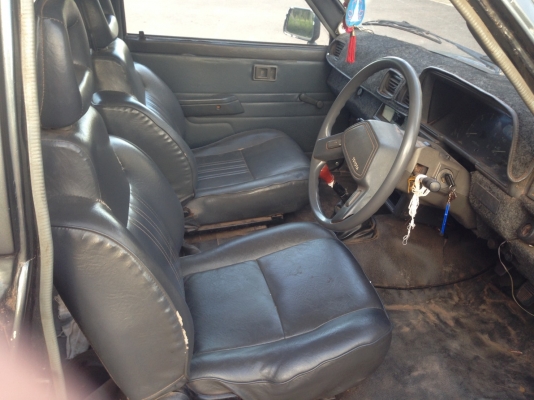 HILUX HERO 4ประตู HILUX HERO 4ประตู