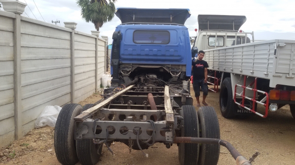 ขาย6ล้อ. หัวคัชชีเครื่อง120แรงเครื่องยนต์4 HF1-591680