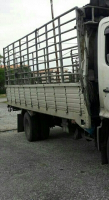 หกล้อ ฮีโน่ ซี่รี500 FC9J175ปี55ช่วงยาว 6.50ม สภาพดีสวยบางเดิมพร้อมใช้งาน ทะเบียนพร้อมโอน หกล้อ ฮีโน่ ซี่รี500 FC9J175ปี55ช่วงยาว 6.50ม สภาพดีสวยบางเดิมพร้อมใช้งาน ทะเบียนพร้อมโอน