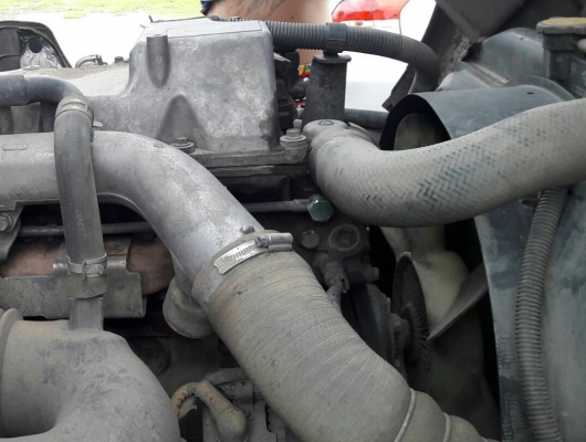 หกล้อ ฮีโน่ ซี่รี500 FC9J175ปี55ช่วงยาว 6.50ม สภาพดีสวยบางเดิมพร้อมใช้งาน ทะเบียนพร้อมโอน หกล้อ ฮีโน่ ซี่รี500 FC9J175ปี55ช่วงยาว 6.50ม สภาพดีสวยบางเดิมพร้อมใช้งาน ทะเบียนพร้อมโอน