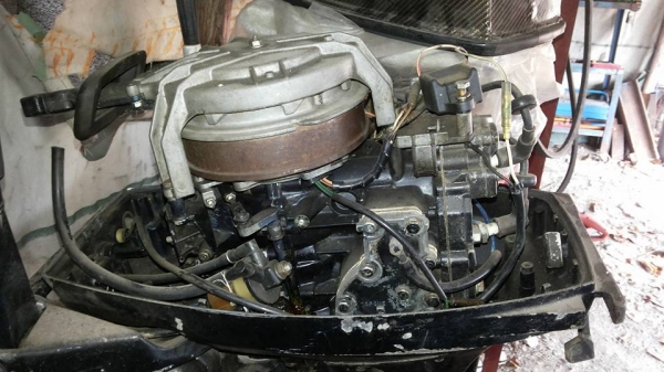 ยามาฮ่า 9.9หรือ15 แรงไม่ทราบ